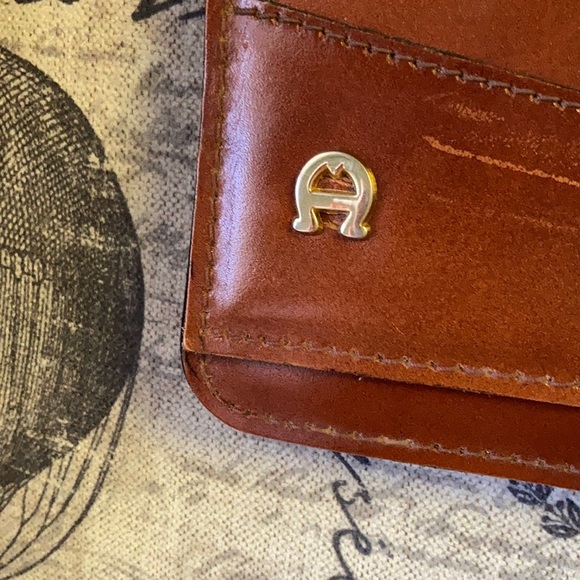 Etienne Aigner shoulder strap leather bag - Picture 7 of 9